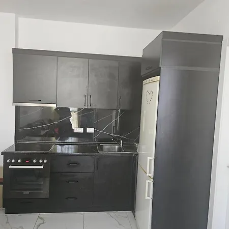 Apartman In Center *